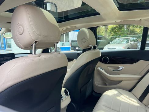 Used 2016 Mercedes-Benz C 300 4MATIC Sedan image 31