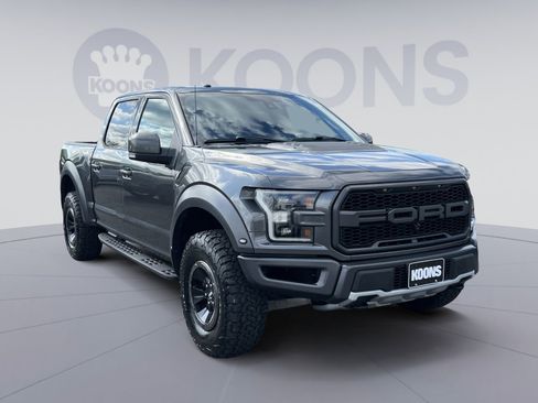 Used 2018 Ford F150 Raptor w/ Equipment Group 802A Luxury AWD/4WD image 18