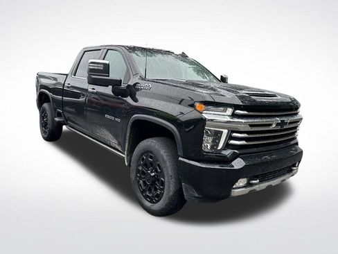 Used 2022 Chevrolet Silverado 2500 High Country w/ Z71 Off-Road Package AWD/4WD image 8