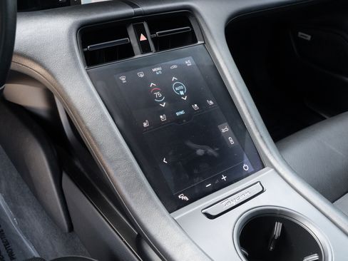 Used 2021 Porsche Taycan 4S image 15