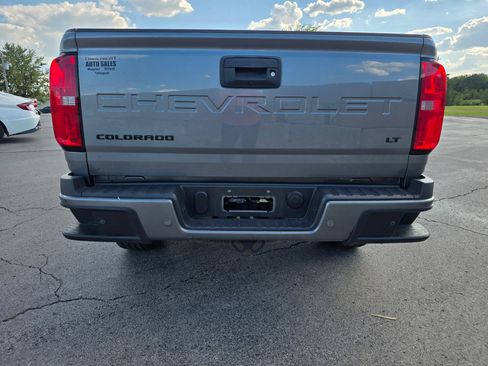 Used 2022 Chevrolet Colorado LT w/ Fleet Safety Package RWD image 6