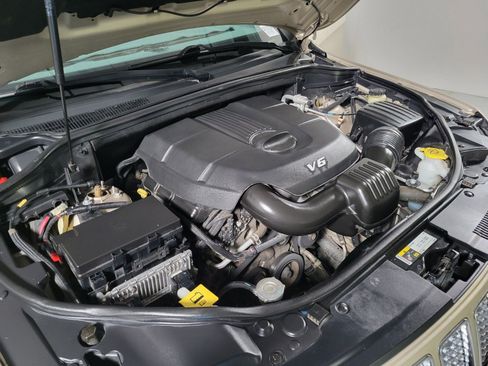 Used 2014 Jeep Grand Cherokee Summit image 9