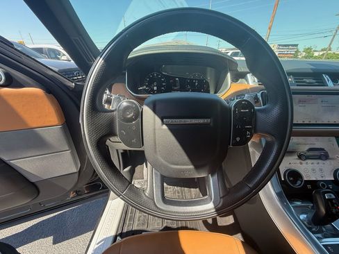 Used 2019 Land Rover Range Rover Sport Supercharged AWD/4WD image 16
