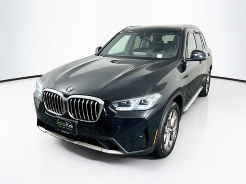 Used 2024 BMW X3 xDrive30i w/ Premium Package w/ZPA AWD/4WD image 3