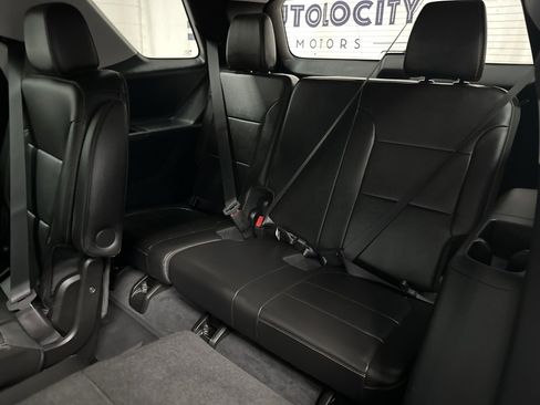 Used 2021 Chevrolet Traverse Premier w/ LPO, Floor Liner Package image 43