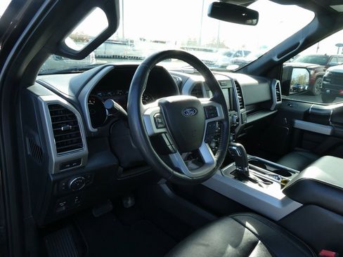 Used 2018 Ford F150 Lariat w/ Equipment Group 502A Luxury image 23