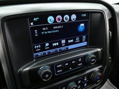 Used 2016 Chevrolet Silverado 2500 LT w/ LT Fleet Convenience Package AWD/4WD image 27