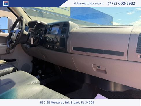 Used 2013 Chevrolet Silverado 2500 W/T AWD/4WD image 29