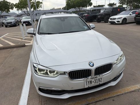 Used 2017 BMW 330e image 6