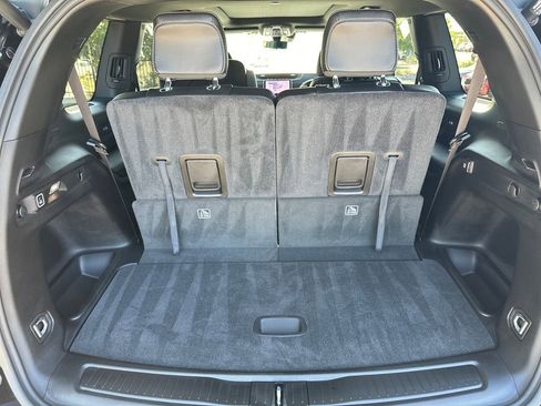 Used 2025 Jeep Grand Cherokee L Limited w/ Luxury Tech Group II RWD image 40