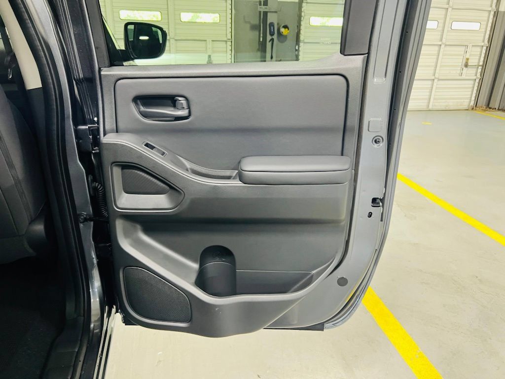 New 2027 Nissan Frontier S RWD image 29