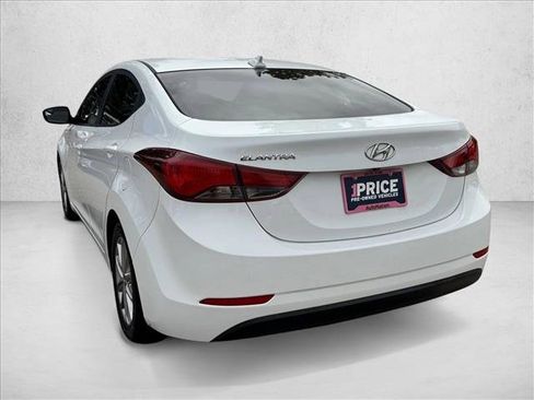 Used 2016 Hyundai Elantra SE w/ Option Group 02 FWD image 5