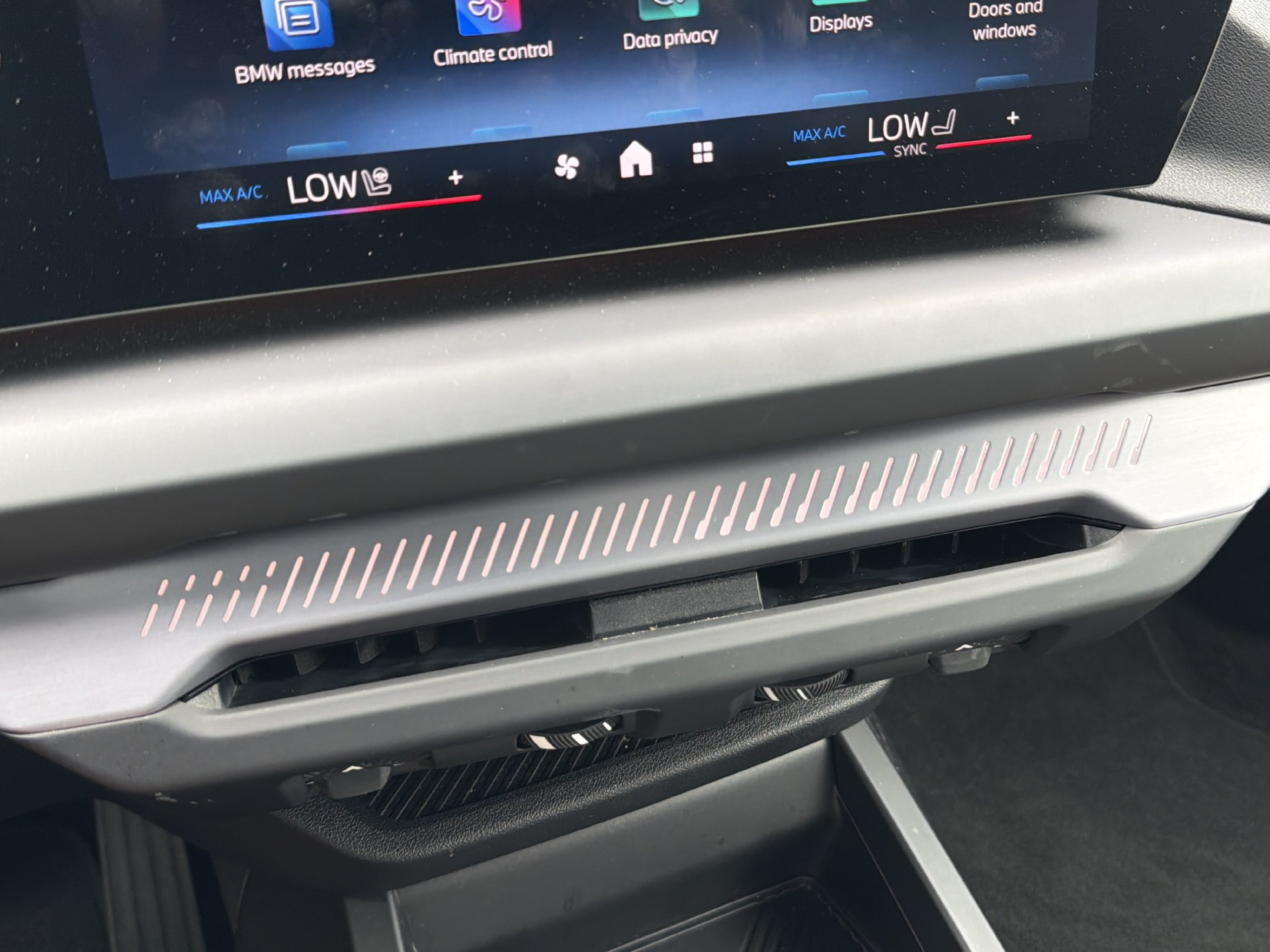 Certified 2025 BMW 228i xDrive AWD/4WD image 14