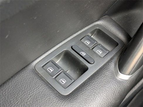 Used 2020 Volkswagen Passat 2.0T R-Line image 24