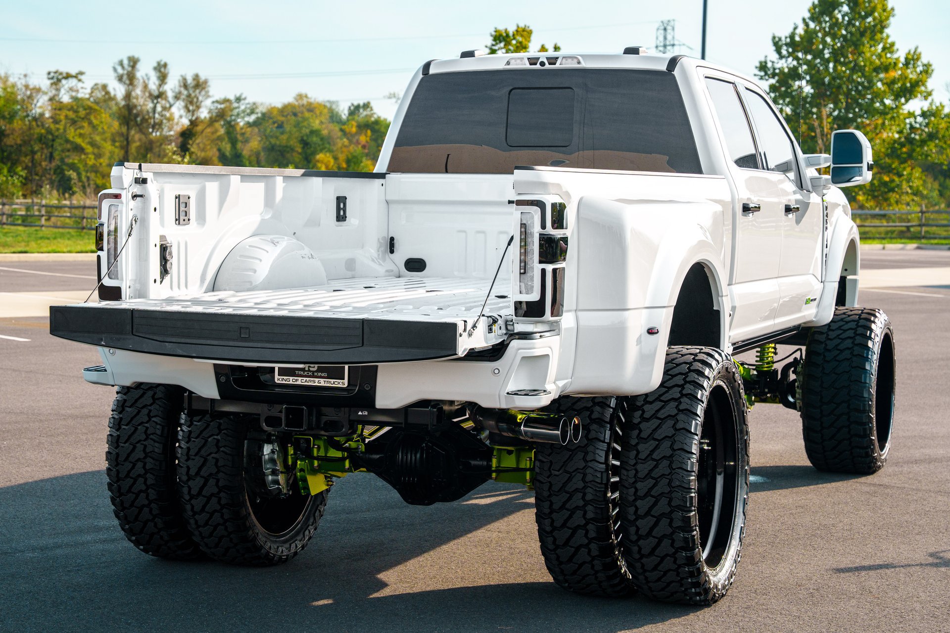 Used 2026 Ford F450 Platinum w/ Platinum Plus Package AWD/4WD image 38