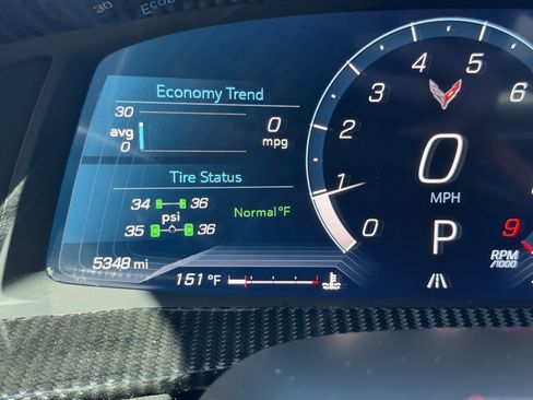 Used 2025 Chevrolet Corvette Z06 RWD image 32