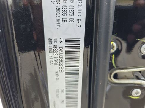 Used 2017 Jeep Cherokee Latitude image 33