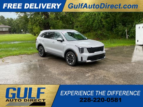 Used 2025 Kia Sorento S FWD image 1