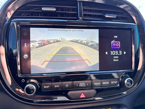 Used 2022 Kia Soul X-Line image 16