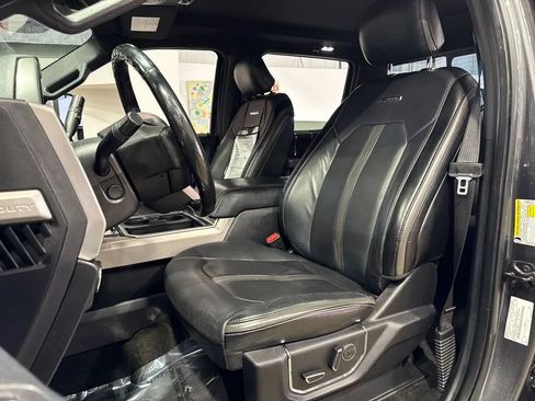 Used 2017 Ford F250 Platinum w/ Platinum Ultimate Package AWD/4WD image 89