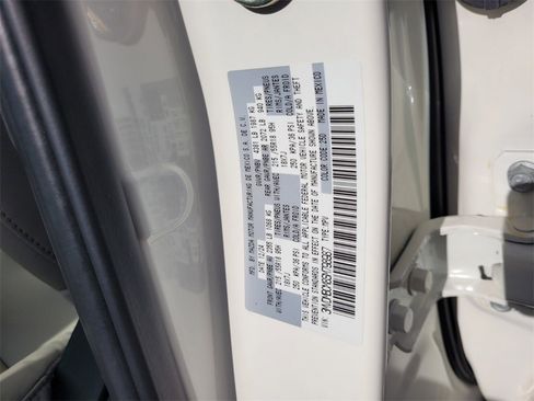 Certified 2025 MAZDA CX-30 AWD 2.5 S w/ Preferred Package image 21