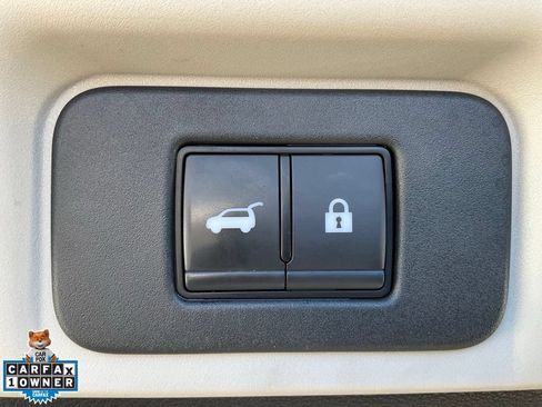Used 2024 Nissan Ariya FWD image 11