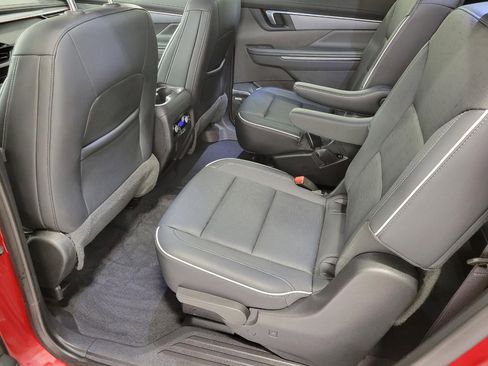 Used 2025 Buick Enclave Sport Touring w/ Power Package AWD/4WD image 21