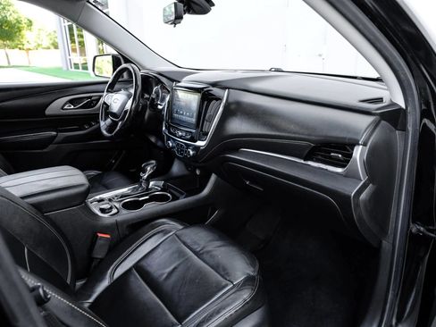 Used 2018 Chevrolet Traverse LT AWD/4WD image 12