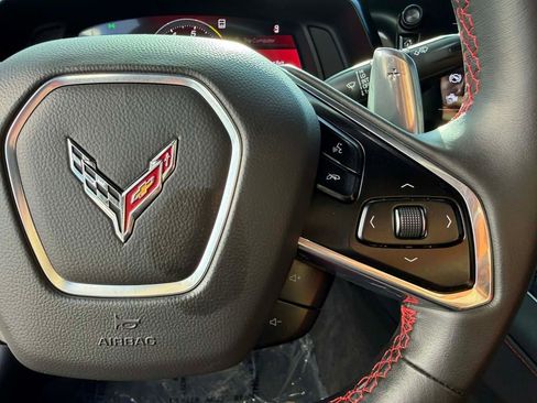 Used 2022 Chevrolet Corvette 1LT w/ Z51 Performance Package image 26