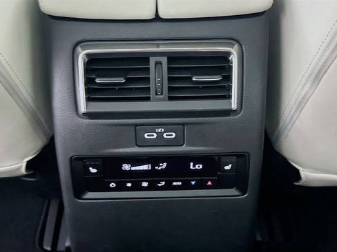 Used 2024 MAZDA CX-90 Plug-In Hybrid w/ Premium Plus AWD/4WD image 29