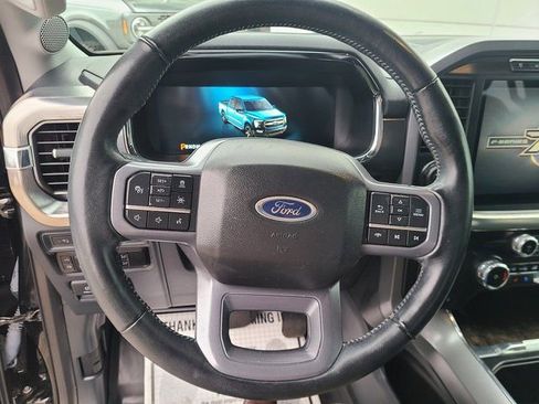 Used 2023 Ford F150 Lariat w/ Trailer Tow Package image 8