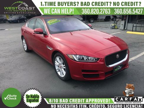 Used 2018 Jaguar XE Premium image 1