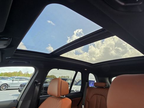 New 2026 BMW X5 xDrive40i w/ Executive Package AWD/4WD image 52