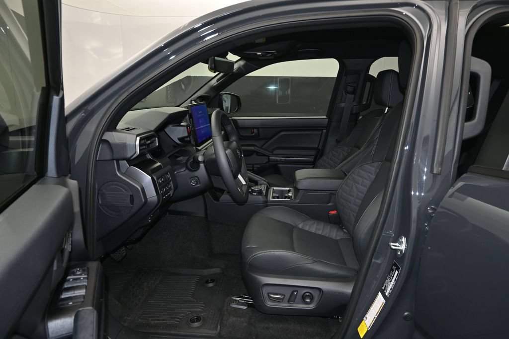 Used 2026 Toyota 4Runner TRD Off-Road Premium w/ Tow Technology Package AWD/4WD image 18