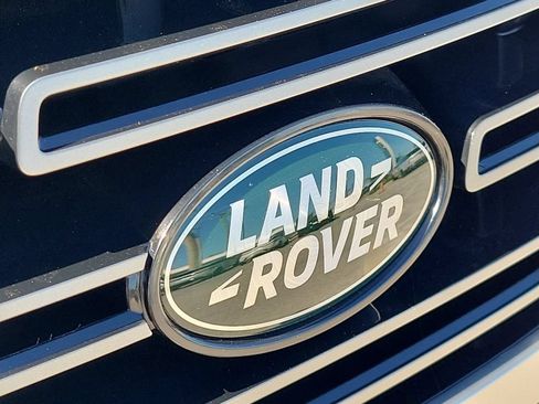 New 2026 Land Rover Range Rover Long Wheelbase SE AWD/4WD image 10