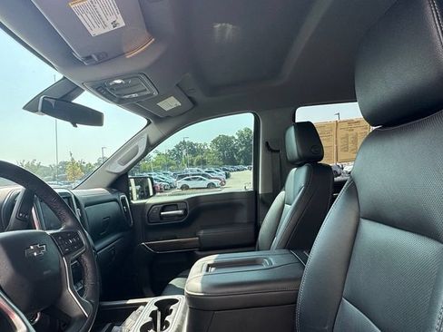 Used 2022 Chevrolet Silverado 1500 LT Trail Boss AWD/4WD image 15