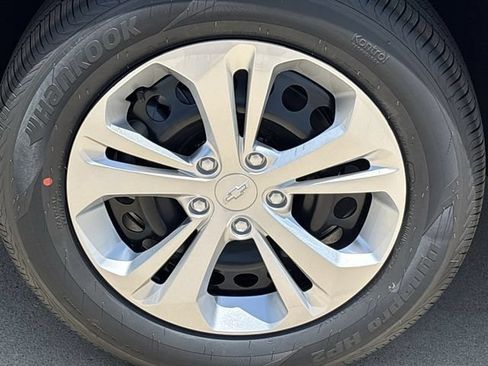 New 2026 Chevrolet Trax LS w/ Driver Confidence Package FWD image 10