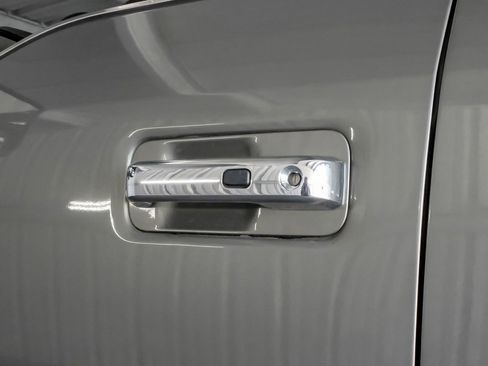 Used 2019 Ford F250 Platinum w/ Platinum Ultimate Package image 40