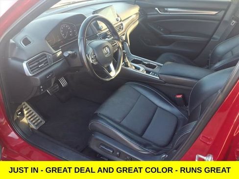 Used 2018 Honda Accord Sport image 14