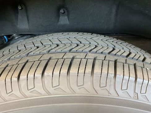 Used 2026 Toyota Sequoia Platinum AWD/4WD image 8