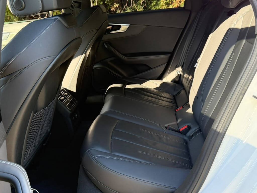 Used 2022 Audi A4 2.0T Premium Plus AWD/4WD image 11