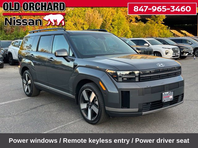 Used 2025 Hyundai Santa Fe Limited AWD/4WD image 5
