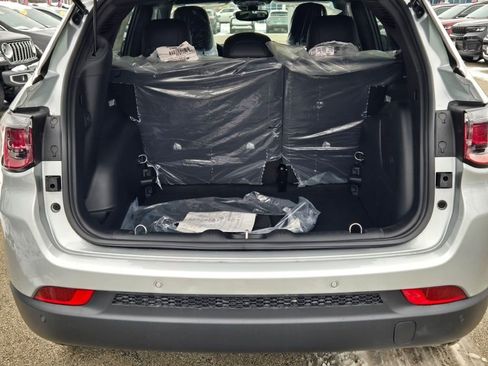 New 2026 Jeep Compass Limited w/ Sun, Sound & Navigation Group image 12