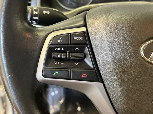 Used 2017 Hyundai Elantra SE w/ SE A/T Tech Package 03 FWD image 19