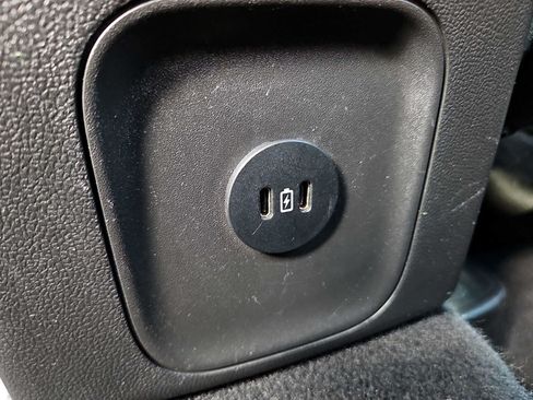 Used 2025 Ford Escape ST-Line AWD/4WD image 11