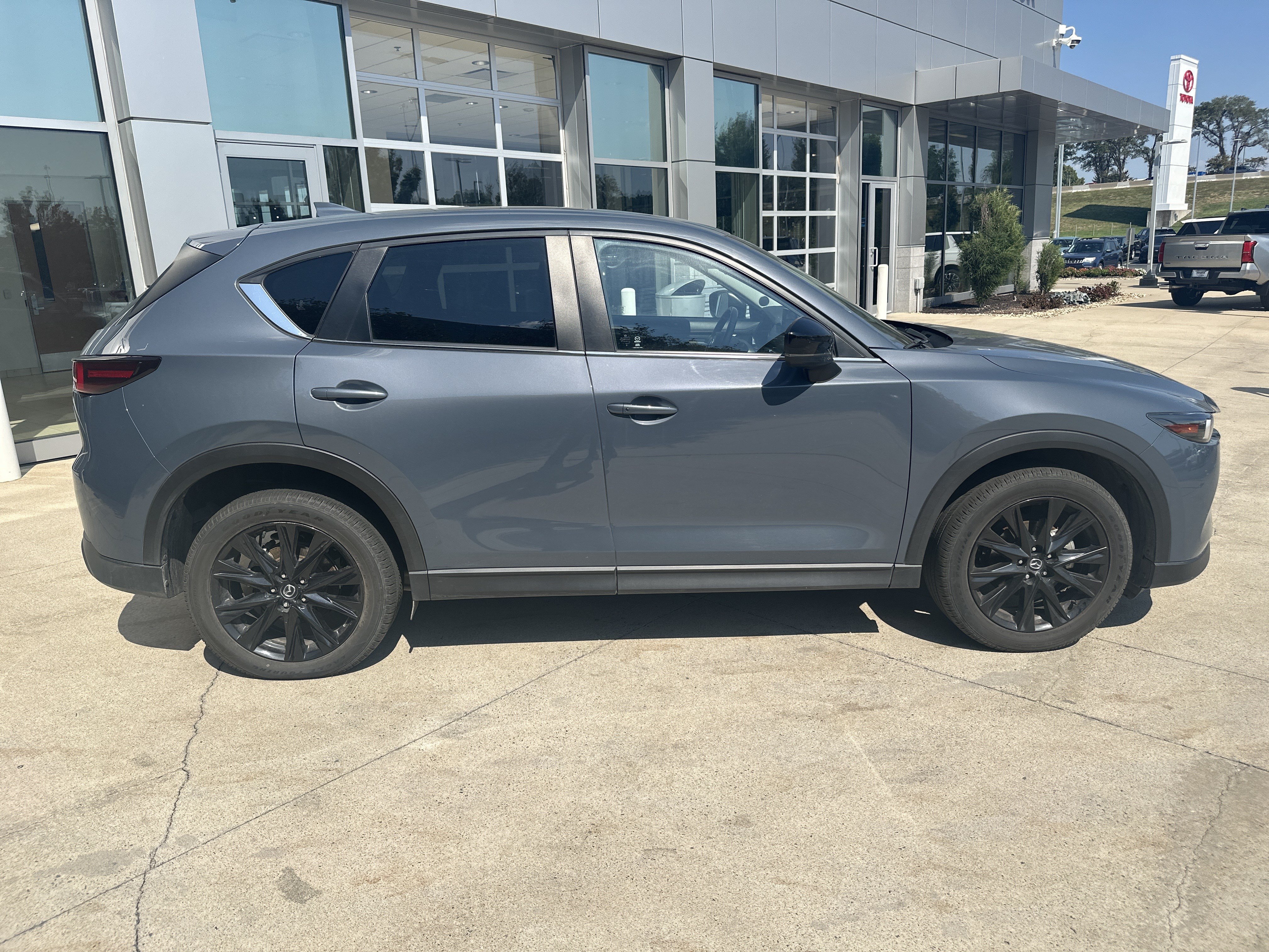 Used 2024 MAZDA CX-5 Carbon Edition AWD/4WD image 10