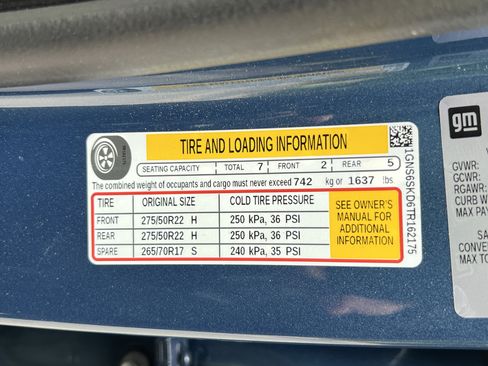 New 2026 Chevrolet Tahoe Premier w/ Sun And Tow Package AWD/4WD image 35