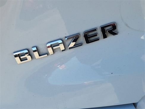 Used 2019 Chevrolet Blazer Premier w/ Sun and Wheels Package image 33