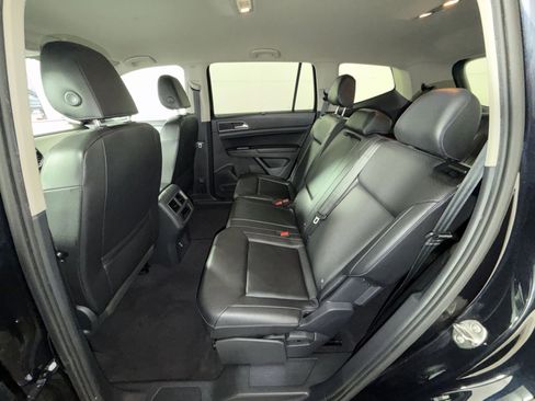 Used 2019 Volkswagen Atlas SE w/ Towing Package image 22