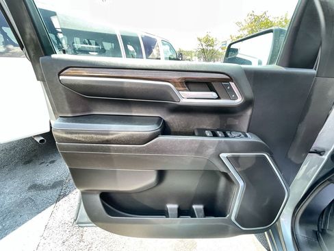 Used 2023 Chevrolet Silverado 1500 RST image 22